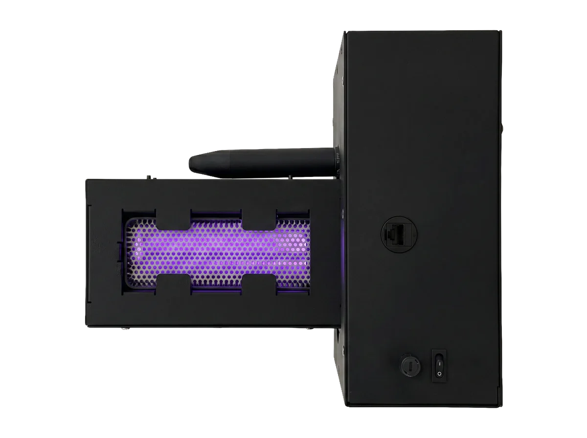Maple Air IDU 250K front view with the duct connection